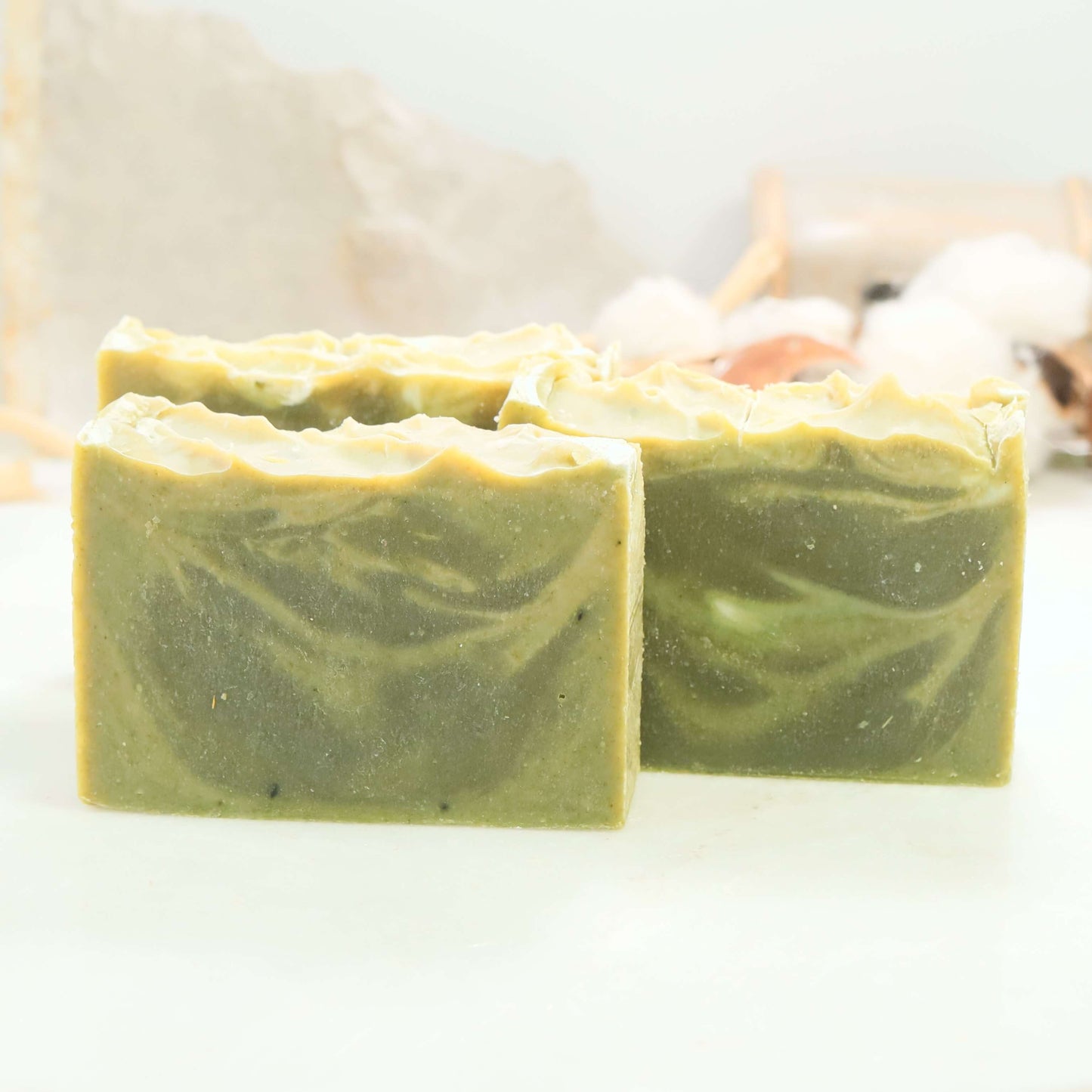 tallow spiralina soap on side