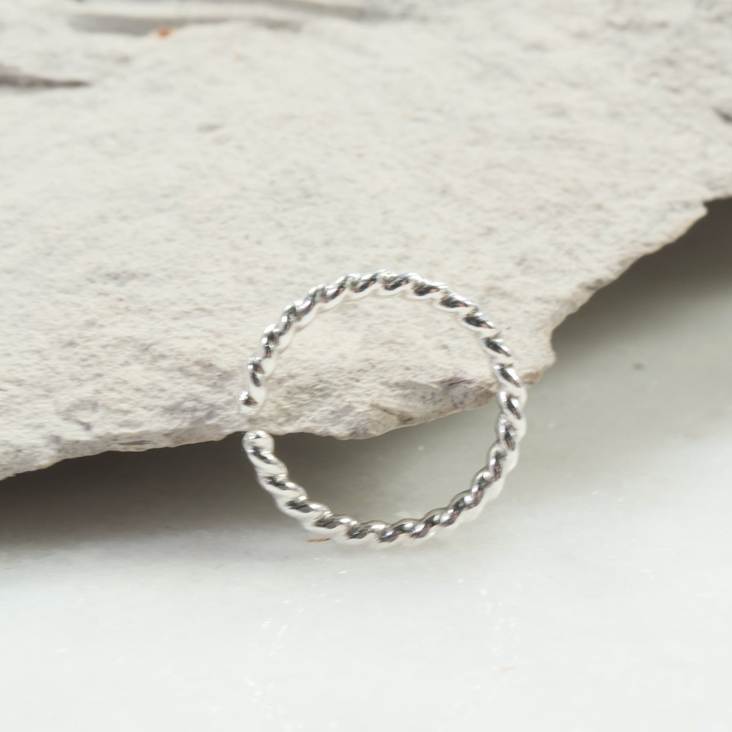 Dot Twist Septum Ring 16 Gauge Choose Your Diameter