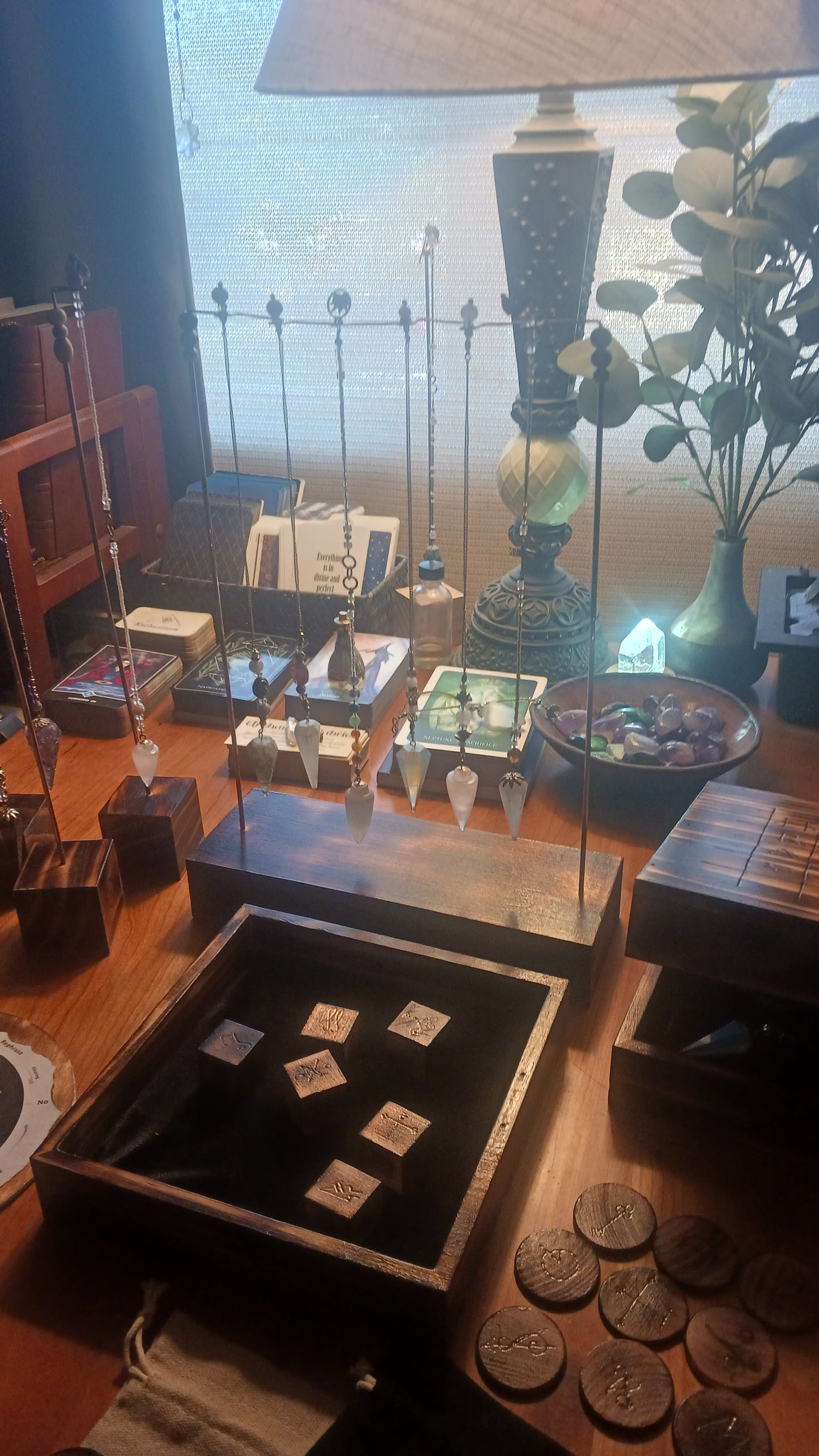 readers tools on a table