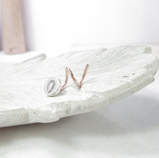 Tragus Twist Nugget - Choose Your Metal and Gauge