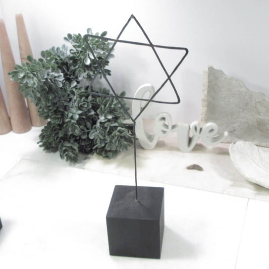 occult statue