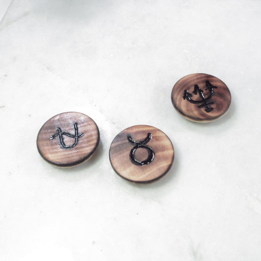 round symbol magnets