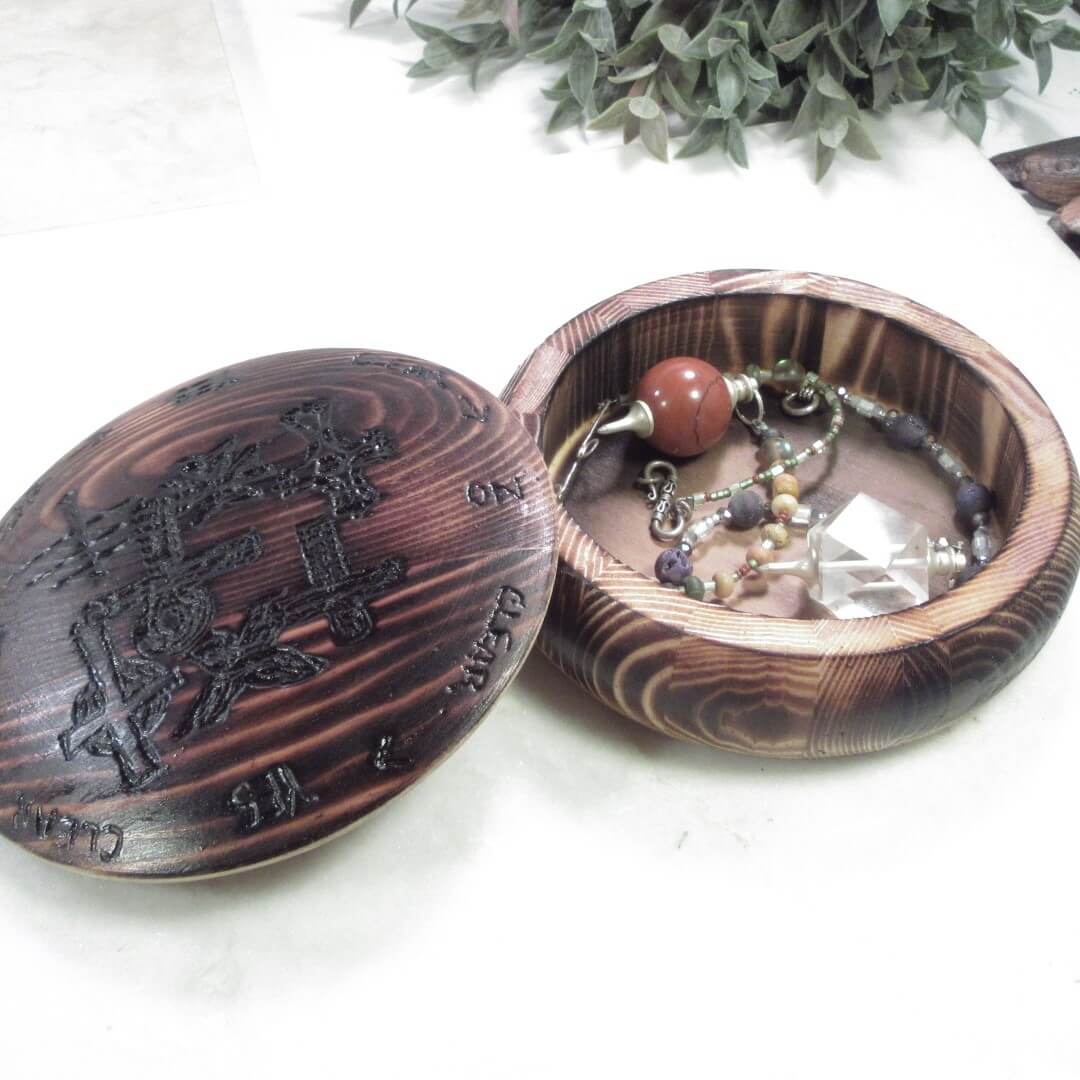 Pendulum Box Cross Symbols with Pendulum Board