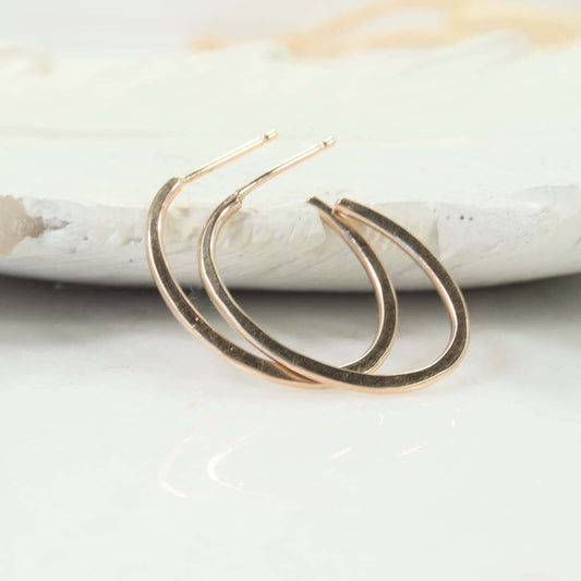 gold oval hoop earrings